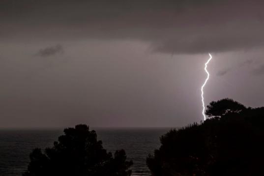 Numerosos incidentes por el temporal en Baleares