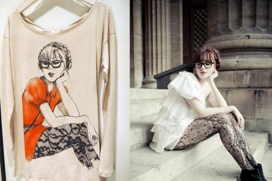 A la izquierda, camiseta retirada de Stradivarius. A la derecha, foto de la bloguera Louise Ebel, "Miss Pandora".