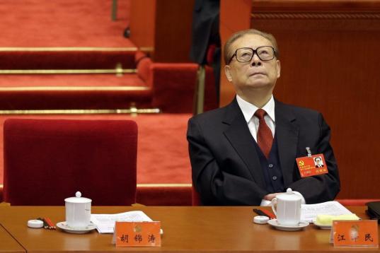 En 2006, la sección cuarta de la Sala de lo Penal de la Audiencia Nacional obligó al juez Ismael Moreno a investigar una querella contra cinco exlíderes comunistas chinos, entre ellos el expresidente Jiang Zemin y el ex primer ministro Li Pen...