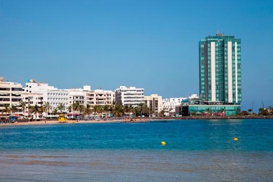 Imagen de archivo de la playa del Reducto, Lanzarote (Canarias).