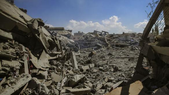 Escombros donde había edificios en un punto de Gaza