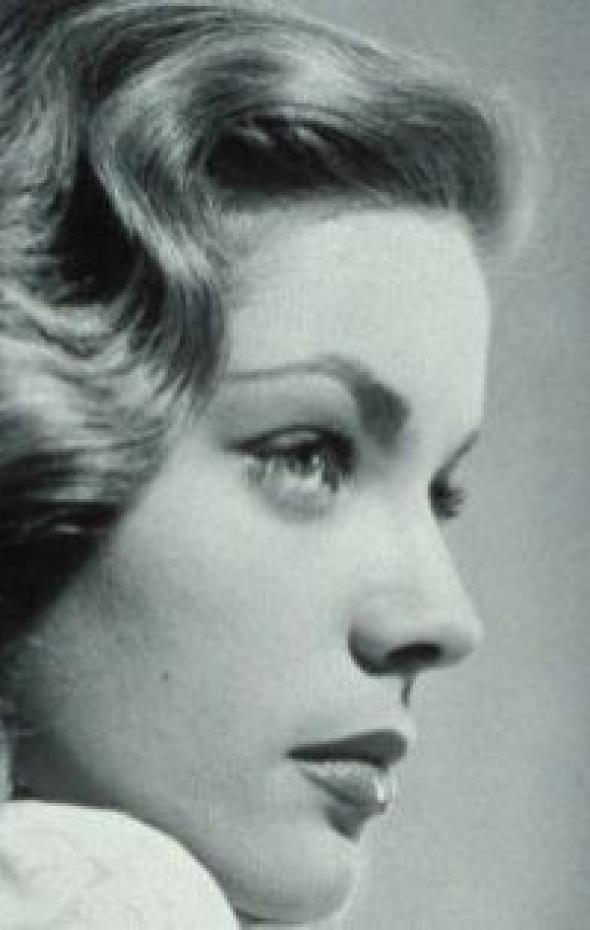 Muere Lauren Bacall La Actriz Y Viuda De Humphrey Bogart Fallece A Los