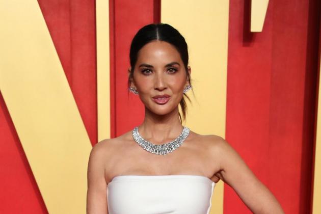 Olivia Munn cuenta que le hicieron una doble mastectomía tras serle