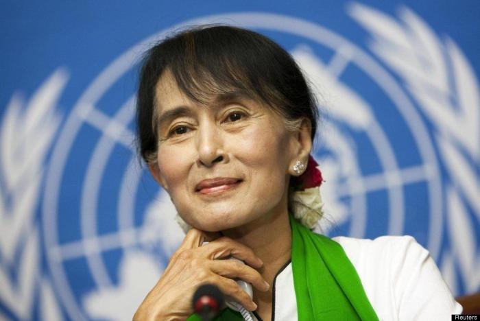 Aung San Suu Kyi zanja su cuenta pendiente con el Nobel