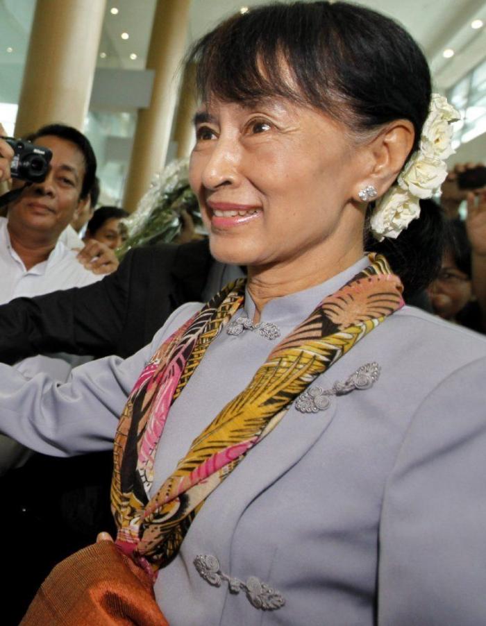 Aung San Suu Kyi pide cooperación internacional para reforzar el proceso democrático en Birmania