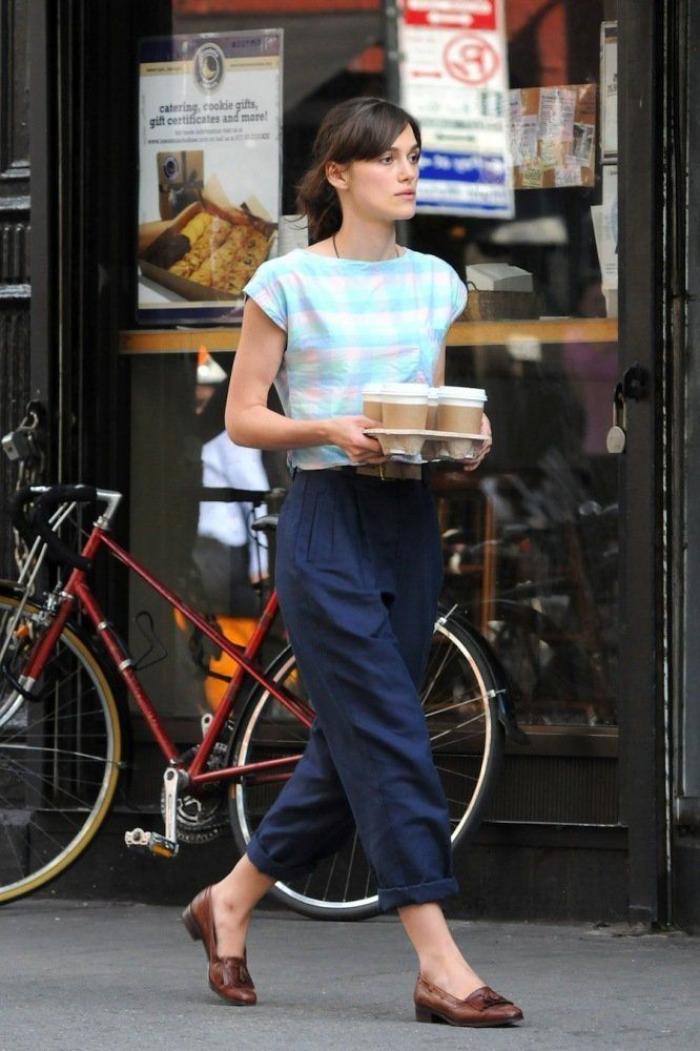 Vestidos de verano perfectos, sandalias y pantalones tobilleros: los looks de chica normal de Keira Knightley (FOTOS)