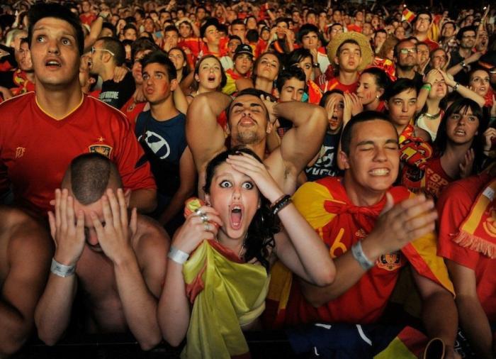 El público más raro de la Eurocopa: no solo de Shakiras viven las gradas (FOTOS)