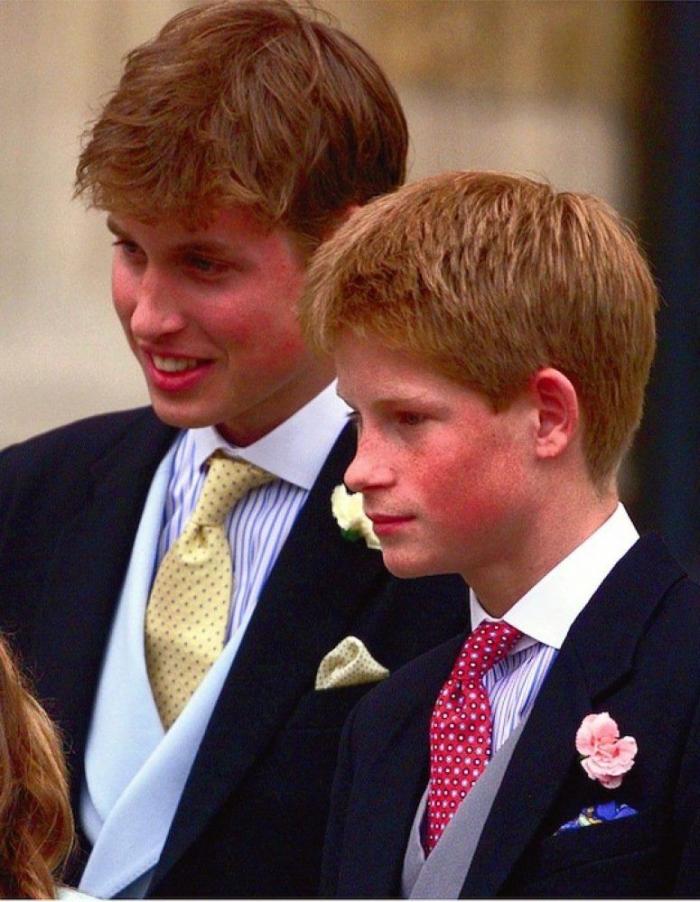Bautizan a la princesa Carlota con el recuerdo de Diana de Gales muy presente (FOTOS)