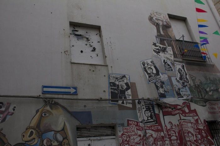 Arte urbano: Orgosolo, el pueblo de bandidos de Cerdeña que se transformó en un mural gigante (FOTOS)