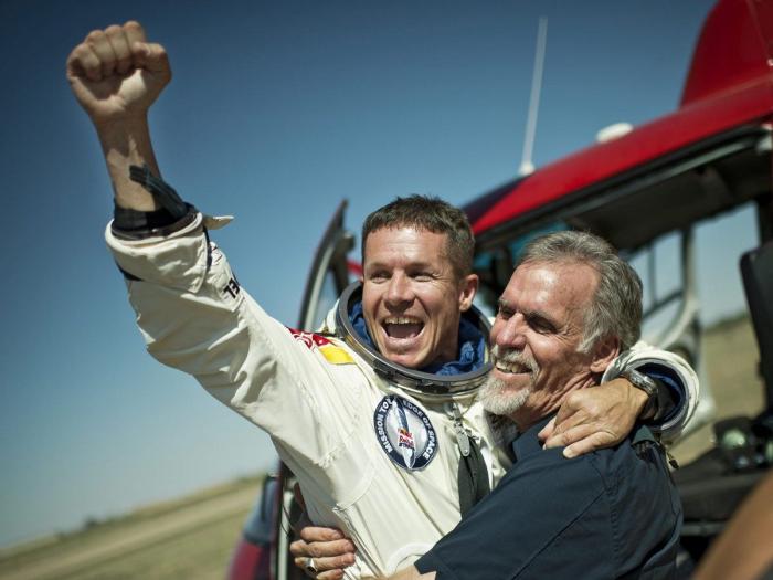 Felix Baumgartner, salto estratosfera: Teledeporte bate récord de audiencia y logra el minuto de oro (FOTOS, VÍDEO)