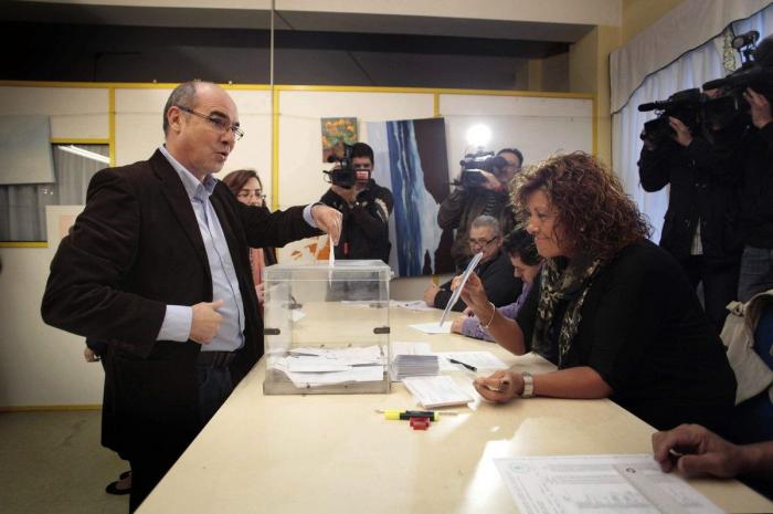 Directo | Rajoy somete a examen su gestión en las elecciones en Galicia y en el País Vasco (FOTOS)