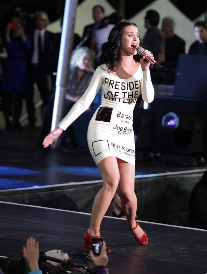 Katy Perry: papeleta electoral en apoyo de Obama (FOTOS, VÍDEO)