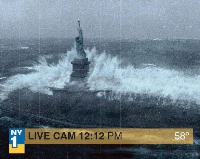 Huracán Sandy: reporteros que se mojaron para retransmitir su llegada (VÍDEOS)