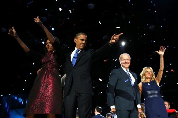 Obama se emociona y llora al felicitar a su equipo por la victoria en las elecciones de Estados Unidos (VÍDEO, FOTOS)