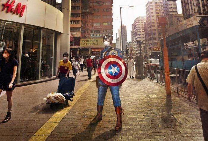 Superhéroes perdidos en Hong Kong (FOTOS)