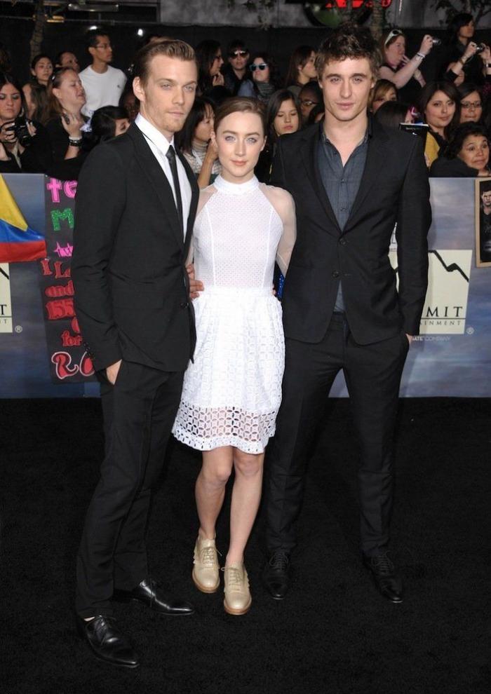 'Amanecer Parte 2': alfombra roja para el final de Crepúsculo con Pattinson y Stewart juntos (FOTOS)