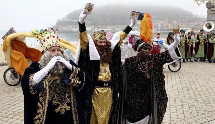 Directo: La llegada de los Reyes Magos y las Cabalgatas de toda España (FOTOS)
