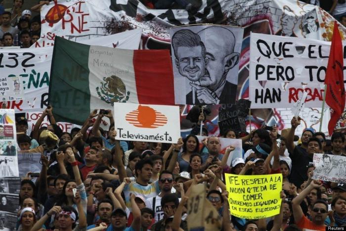 Elecciones México 2012: Los indignados del movimiento #yosoy132, guardianes de las urnas