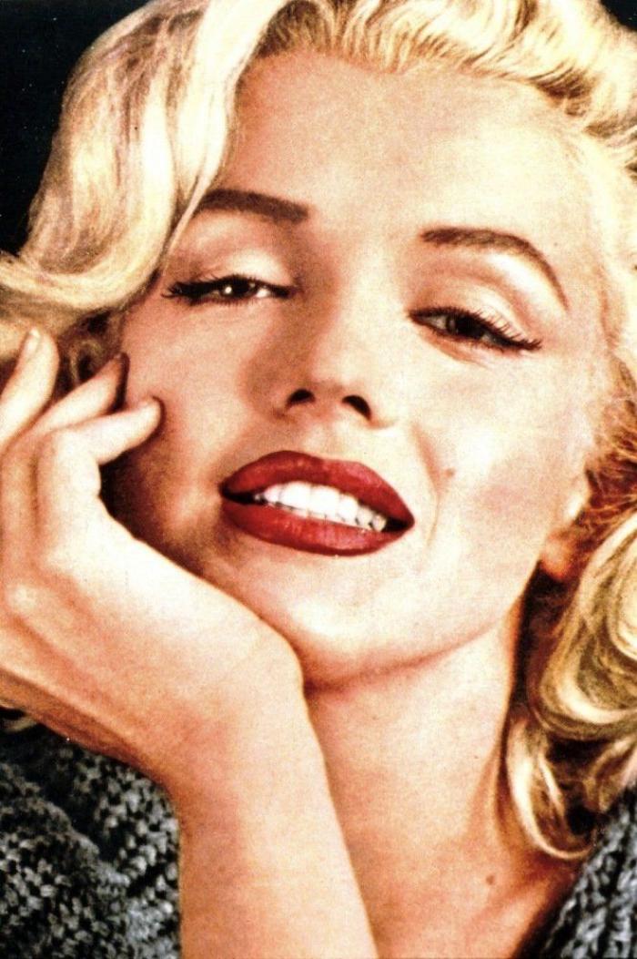 Sale el trailer de 'Blonde' y todo Twitter comenta lo mismo sobre Ana de Armas