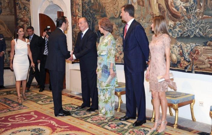 Letizia en Mallorca: traición del maquillaje y mini 'encubierta' en la recepción del Palacio de la Almudaina de 2012 (FOTOS)