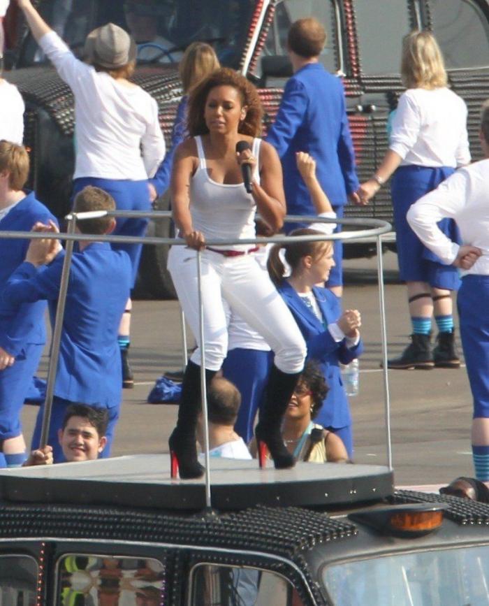 Clausura de los Juegos: las Spice Girls ensayan su actuación (FOTOS)