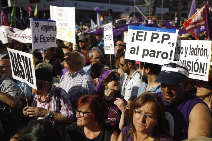 Compromís pedirá a Podemos aplazar su moción de censura