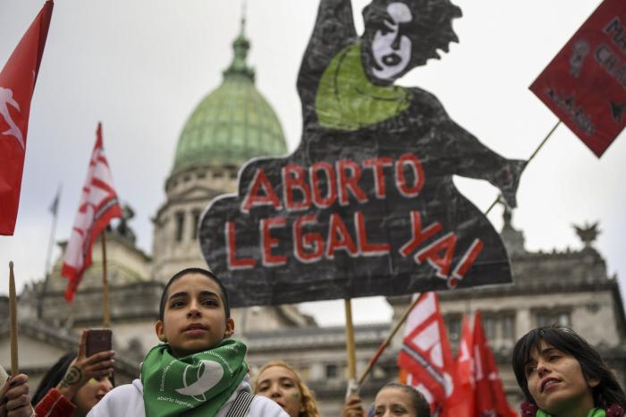 Abortar en un país donde el aborto es un crimen