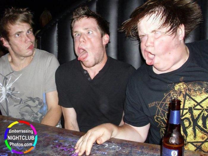 Embarrassing Nightclub Photos: las peores fotos de anoche (FOTOS)
