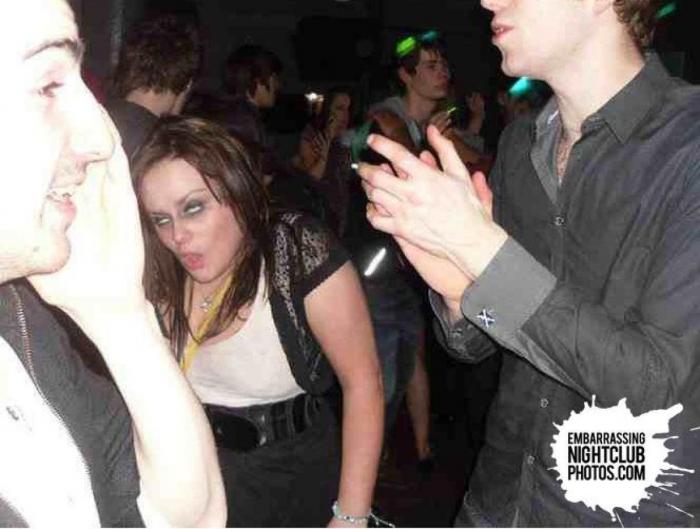 Embarrassing Nightclub Photos: las peores fotos de anoche (FOTOS)