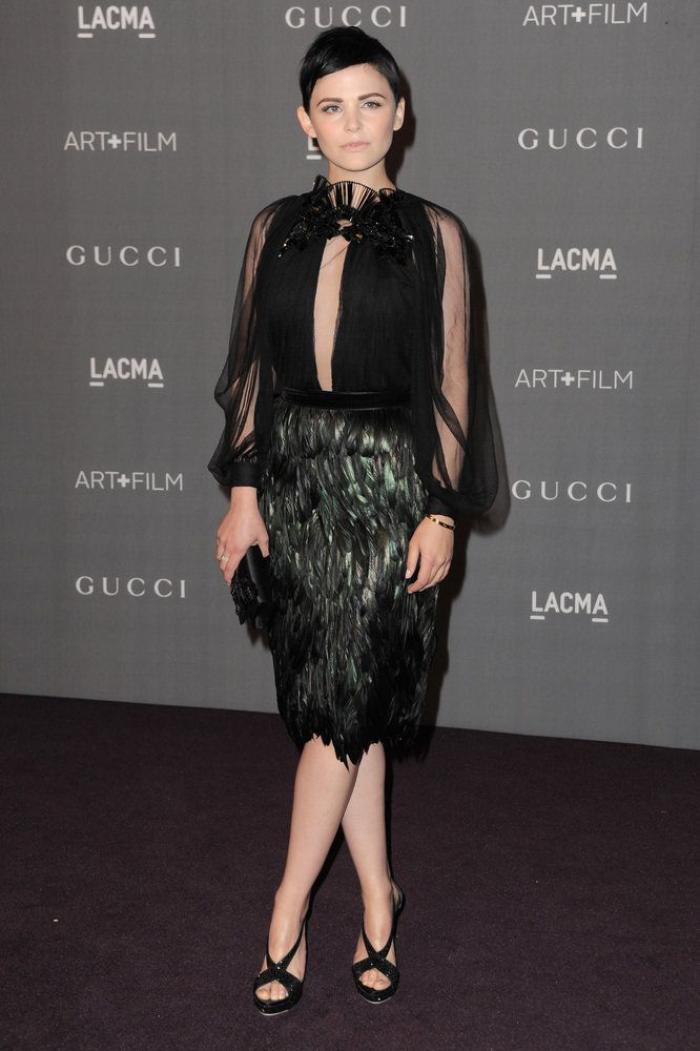 Jennifer Aniston con escote raruno: la tendencia triunfa en los premios LACMA (FOTOS)
