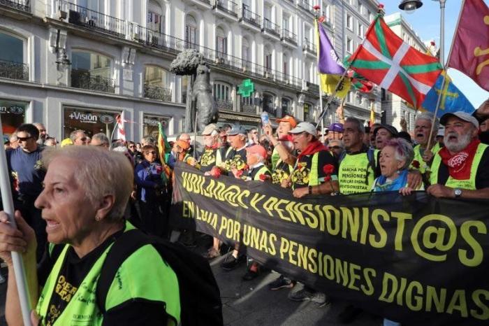 La patronal rechaza la propuesta de elevar la cotización social de las pensiones