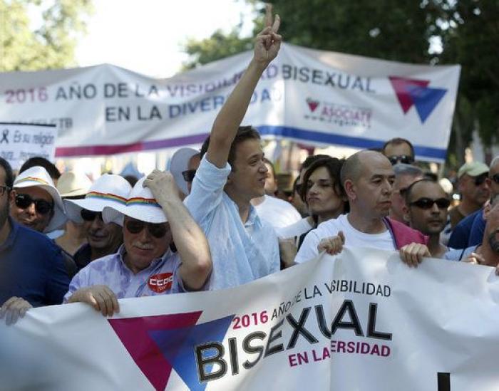 El Orgullo LGTB une a Villacís y Errejón