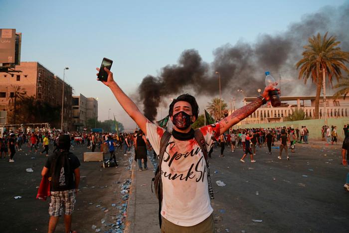 Tres días de protestas en Irak dejan decenas de muertos y el país bloqueado