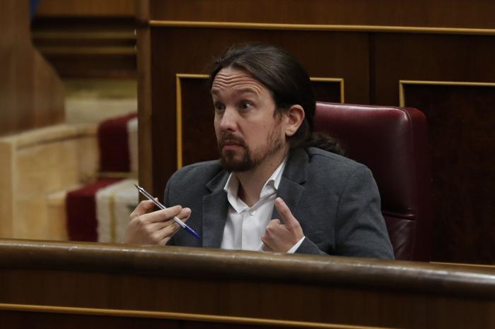 Pablo Iglesias se encara con grupo de extrema derecha que intentaba boicotear un acto en Coslada