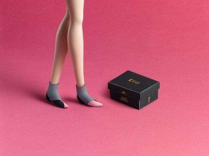 Barbie se baja del tacón por primera vez en 56 años para lucir calzado español (FOTOS)