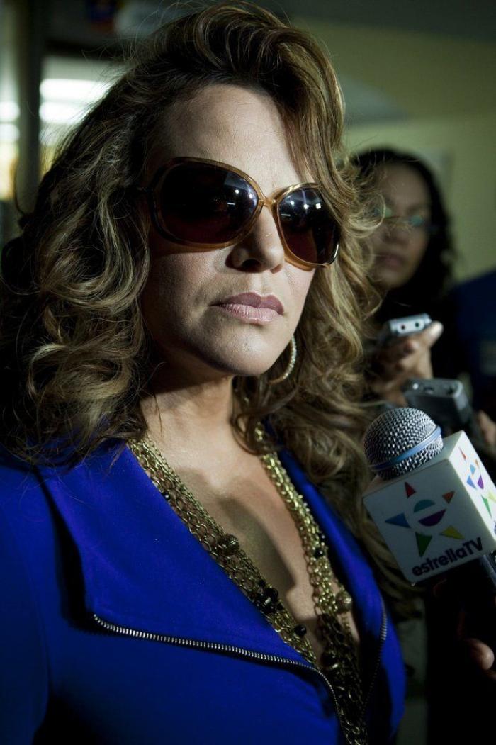 Muerte de Jenni Rivera: la cantante y 'coach' de 'La Voz' en México muere en accidente de avión (FOTOS, VÍDEOS)