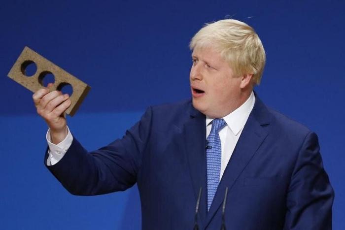 Boris Johnson es el favorito para suceder a Liz Truss en Reino Unido