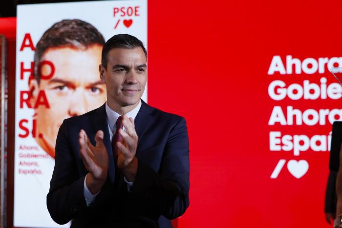 La inesperada pregunta de Pedro Sánchez a Revilla: la respuesta deja al presidente con esta cara