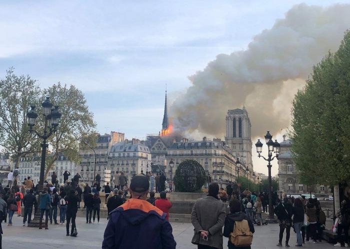 Dónde se originó exactamente el incendio de la catedral de Notre Dame, en París