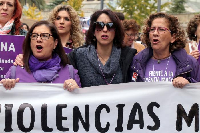 La policía detiene a un hombre por intentar estrangular a su pareja en Madrid