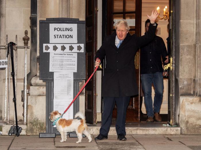 El delirante momento de un personaje de Barrio Sésamo en las elecciones británicas