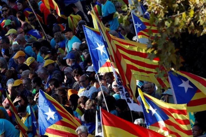 El Defensor del Pueblo catalán culpa a los españoles del déficit de su sanidad