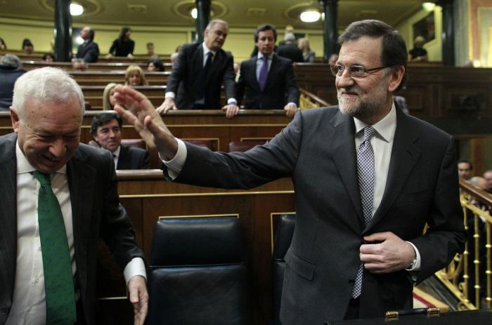 Se encuentran a Mariano Rajoy de despedida de soltera y lo que sucede en el local es memorable