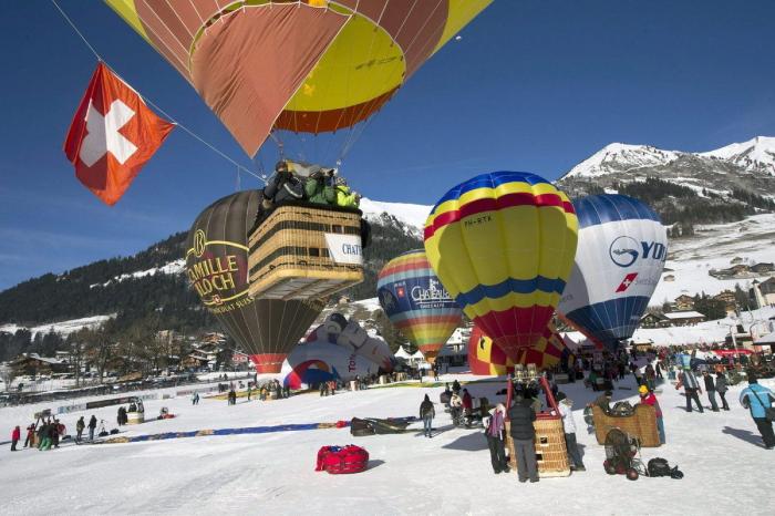 9 fotos espectaculares de globos aerostáticos en los Alpes (FOTOS)