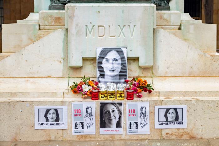 El caso de la periodista asesinada se cobra la dimisión del primer ministro de Malta