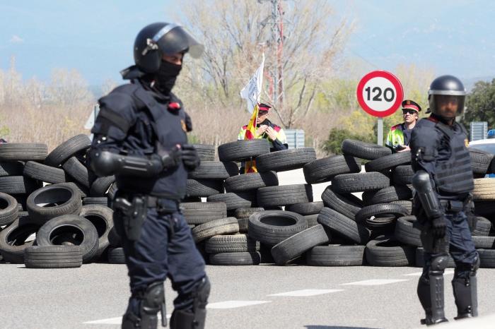 Operación policial contra los CDR por delitos de "terrorismo y rebelión", según la Fiscalía