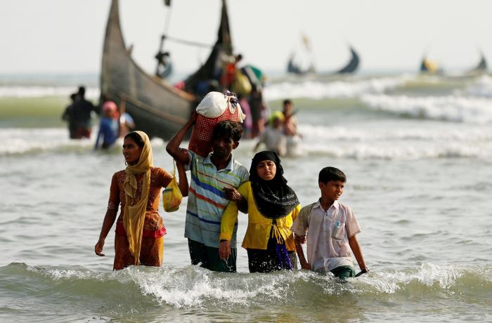 Los rohingyas reclaman 150.000 millones de dólares a Facebook por alimentar el odio