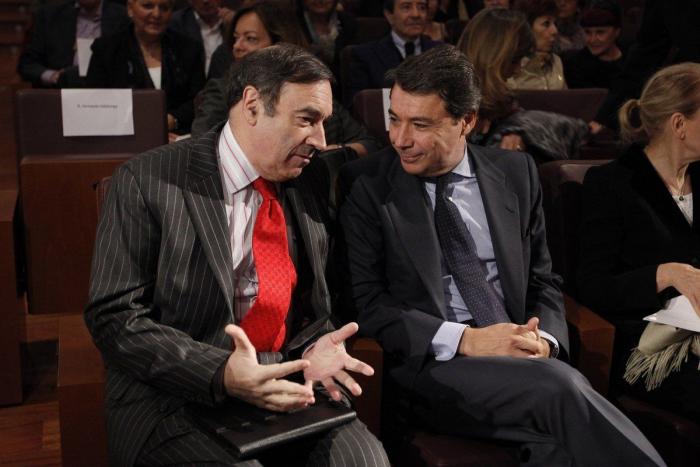 El PSOE exige la inmediata dimisión de Nieto por su "compadreo" con la corrupción