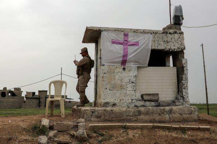 Así es el regreso de los cristianos a Qaraqosh (Irak), tras ser reconquistado al Estado Islámico (FOTOS)