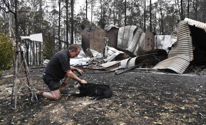 Mueren tres bomberos de EEUU en un accidente de avión mientras trataban de combatir los incendios en Australia